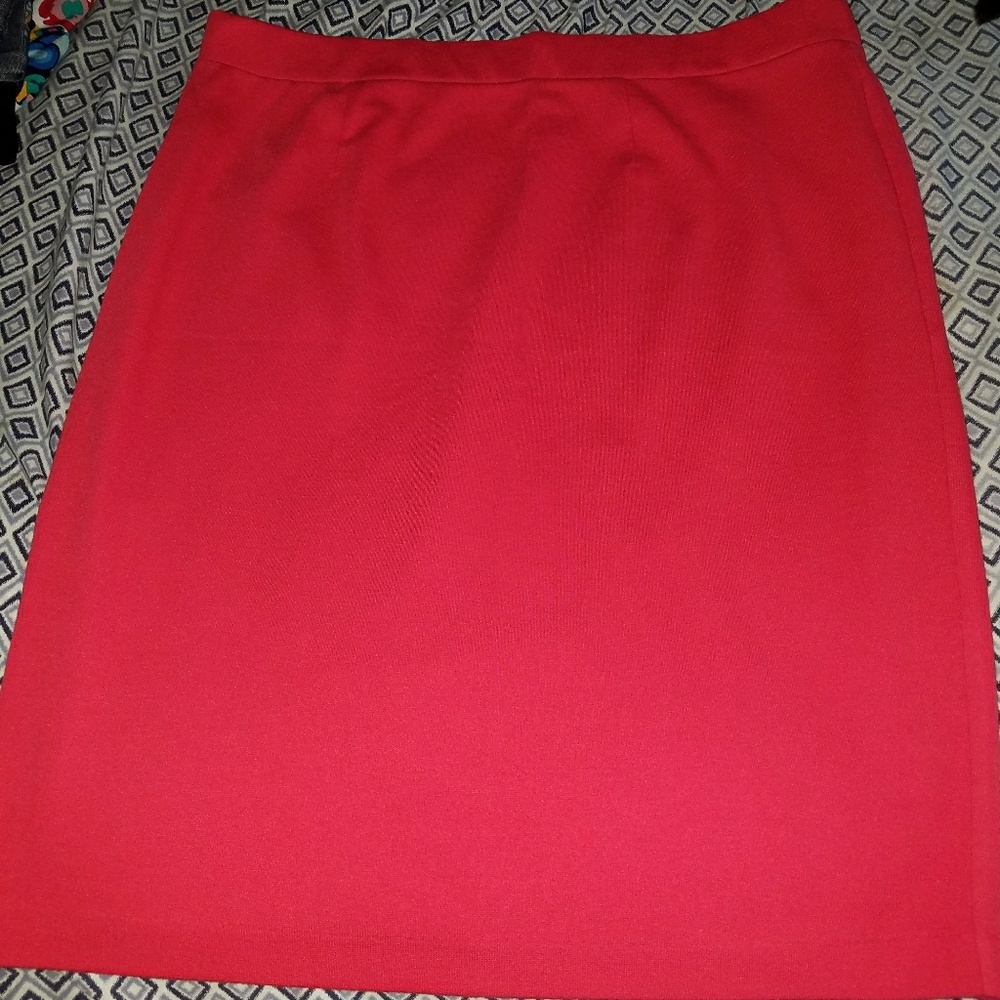 XXL Coral Pencil skirt